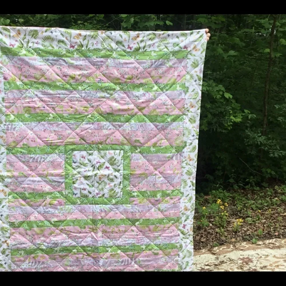 NWT Botanical Beauty Hand Crafted Quilt